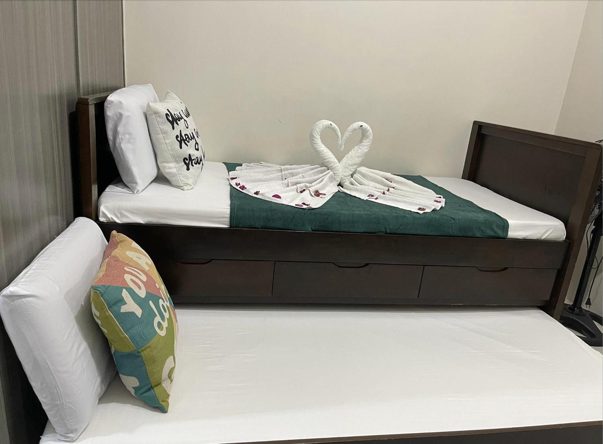 Lejlighed på 16 m² i Malate med 1 værelse og 1 private badeværelser Manila Eksteriør billede