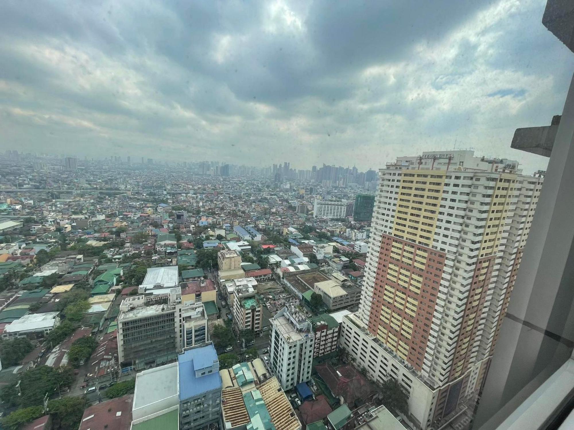 Lejlighed på 16 m² i Malate med 1 værelse og 1 private badeværelser Manila Eksteriør billede